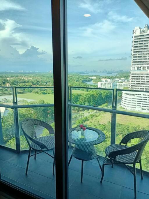 C0704 Almas Suite Seaview & Netflix Stay ヌサジャヤ エクステリア 写真